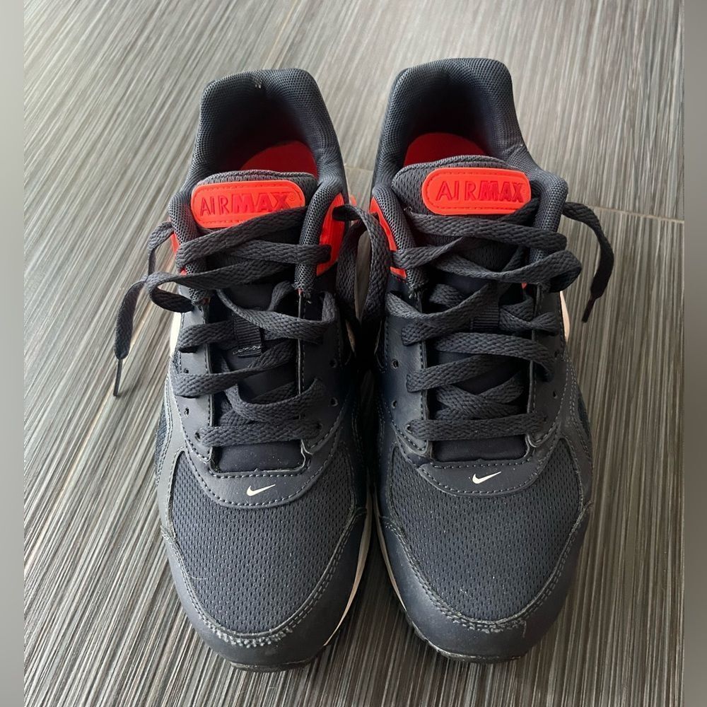 Nike Airmax Navy Blue and Orange 7.5